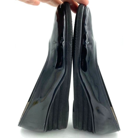 Womens Salvatore Ferragamo Black Patent Leather Wedge Pump Shoes 9 8 0837763 - Picture 4 of 7